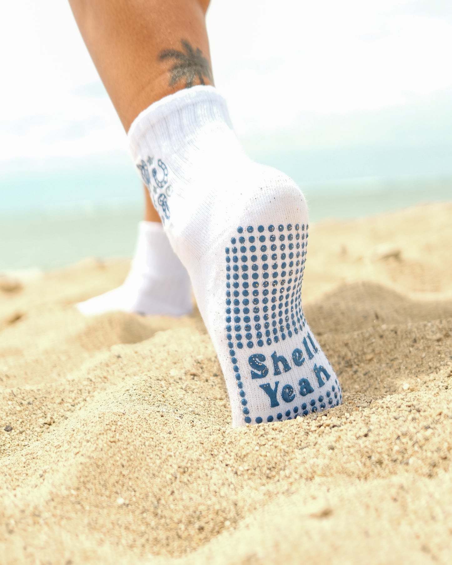 Shell Yeah Grip Socks